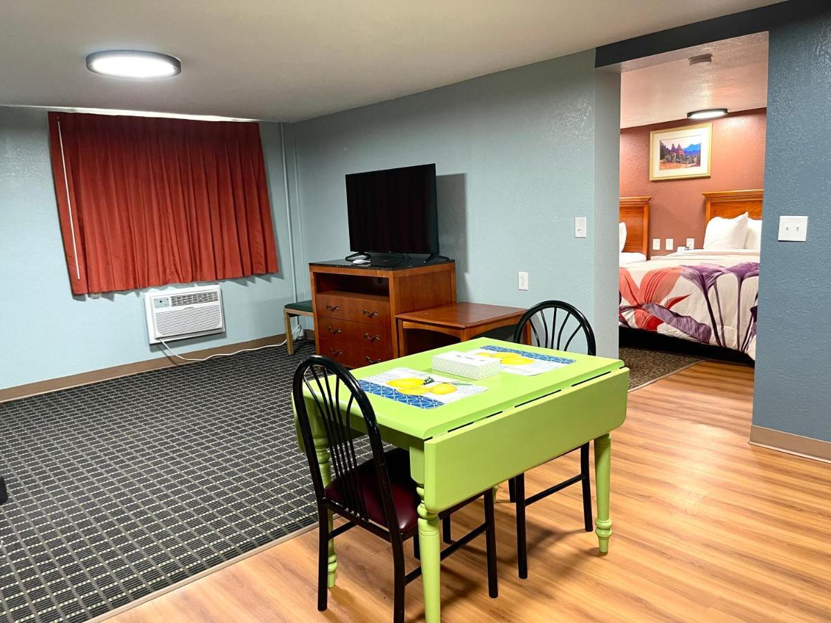 Annie Oakley Motel Окли Экстерьер фото